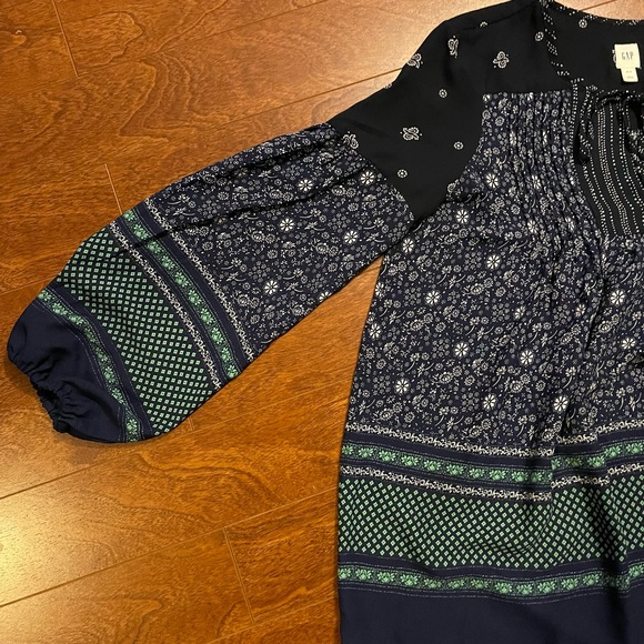 Cute boho shirt from the GAP - Picture 4 of 7